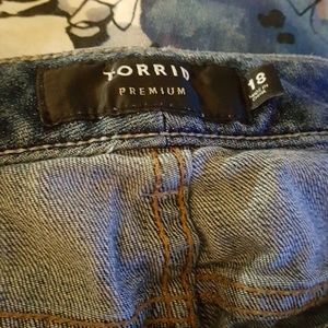 Torrid skinny jeans